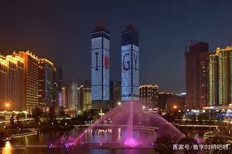 邵阳vs深圳夜景直播视频,两座城的灯光,隔着屏幕都在较劲 邵阳vs深圳夜景直播视频,两座城的灯光,隔着屏幕都在较劲